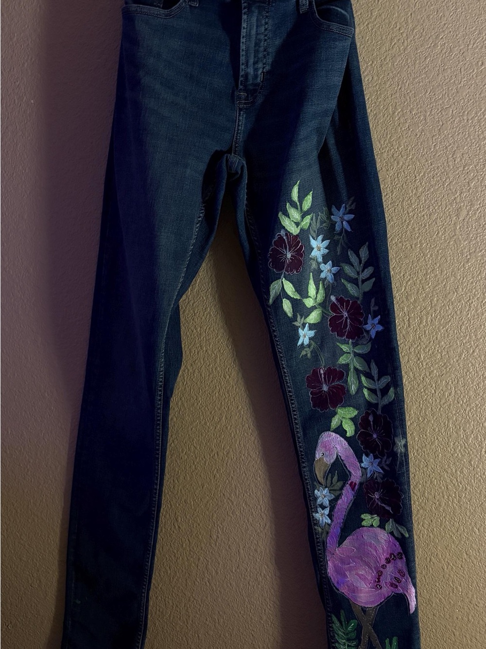 Pink Flamingo Hand-Painted Skinny Jeans for Women - Picture 2 of 4